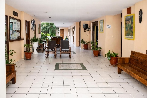 Blue Pacific Suites image 4