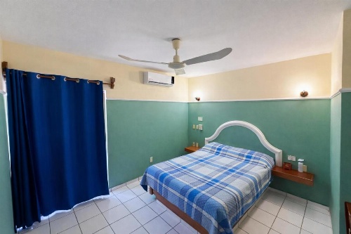 Blue Pacific Suites image 8